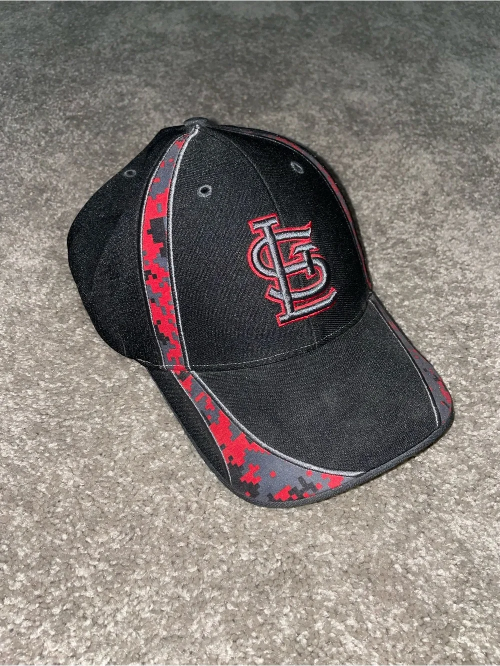 St. Louis Cardinals MLB New Era Hat Adjustable-Stylish Red/Grey Camo